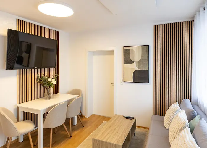 Neues Ferienapartment In Neumarkt 公寓 *